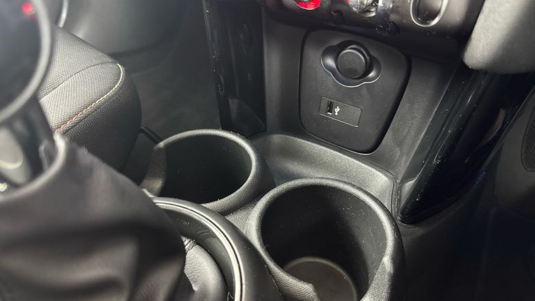 MINI Hatchback 1.5 Cooper Classic 5dr Petrol Hatchback